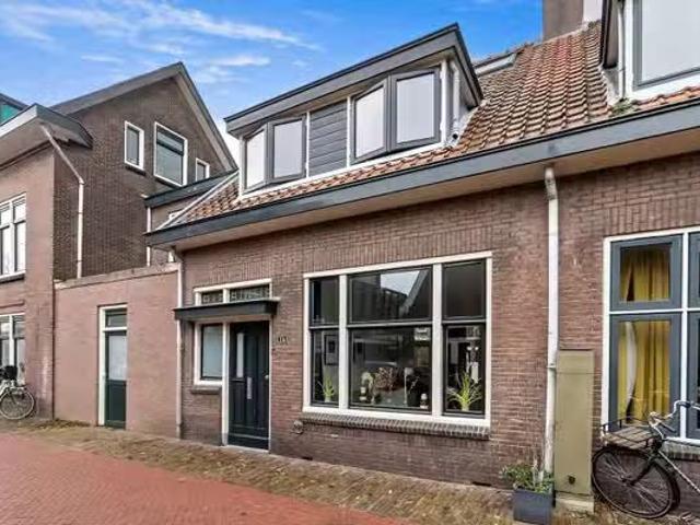 Woning te koop in Lage Mors, Leiden
