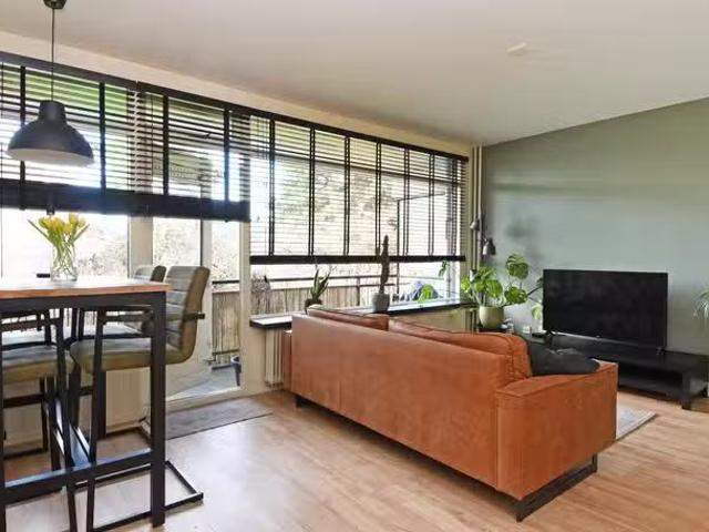 Appartement te koop in Loosduinen, Zuid Holland