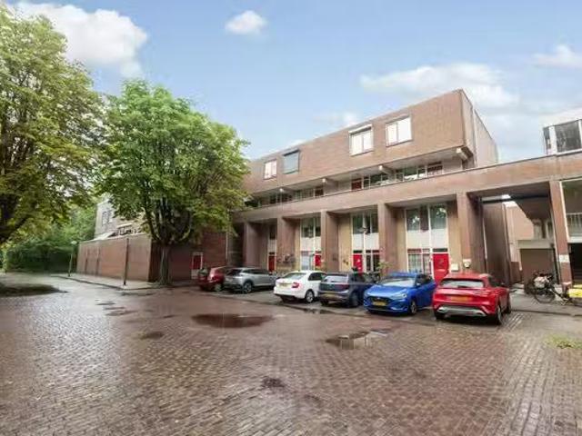 Woning te koop in Vlaardingen, Oostwijk