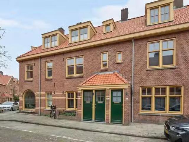 Woning te koop in Amsterdam, Vogelbuurt Woning te koop in Amsterdam, Vogelbuurt