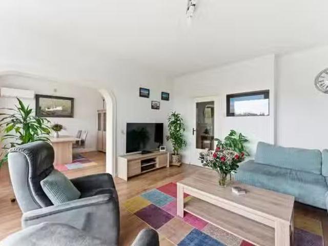 Appartement te koop in Hillegersberg-Schiebroek, Rotterdam