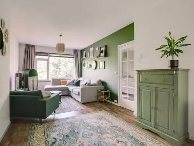 Appartement te koop in Laak, Zuid Holland
