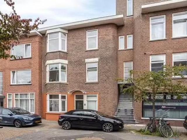 Woning te koop in Den Haag, Laakkwartier