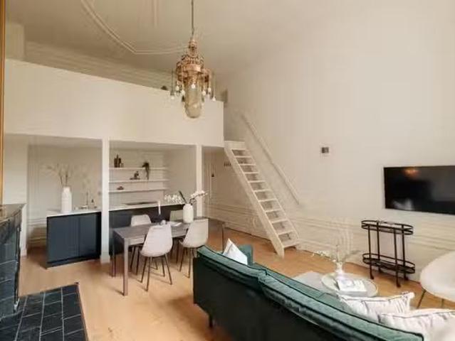 Appartement te koop in Centrum, Amsterdam