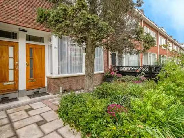 Appartement te koop in Charlois, Rotterdam