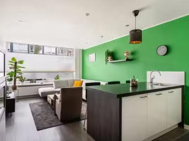 Appartement te koop in Charlois, Rotterdam