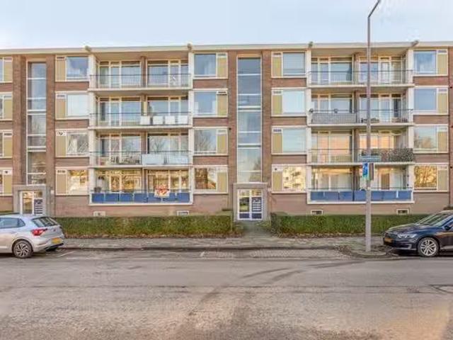 Appartement te koop in IJsselmonde, Rotterdam