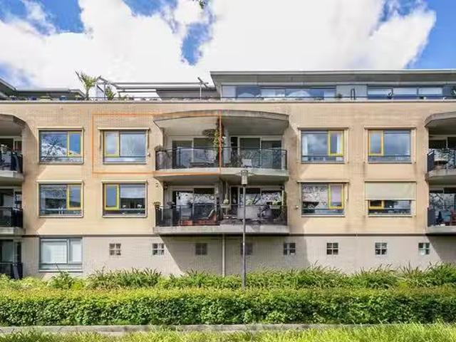 Appartement te koop in IJsselmonde, Rotterdam