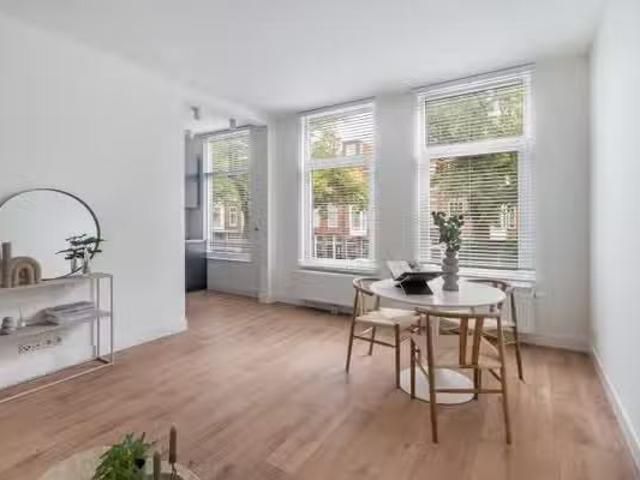 Appartement te koop in Valkenboskwartier, Zuid Holland