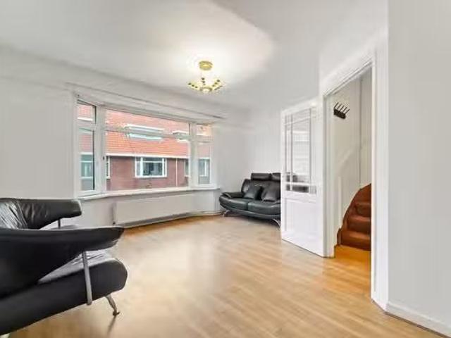 Appartement te koop in Binckhorst, Laak