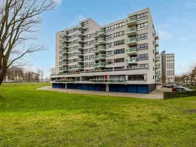 Appartement te koop in Struisenburg, Rotterdam