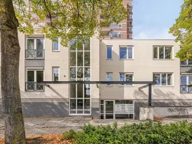 Appartement te koop in Bergen, Acht