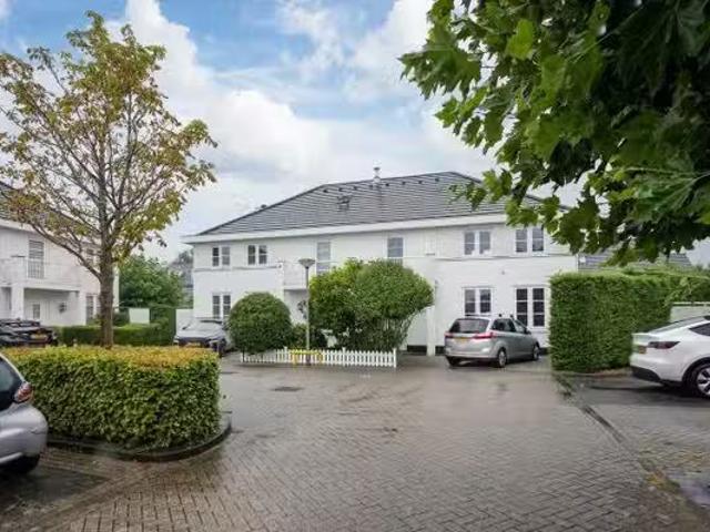 Appartement te koop in Almere-haven, Flevoland