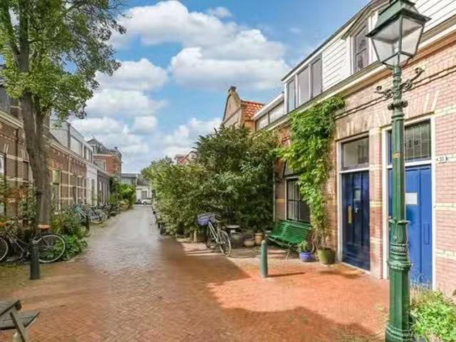Appartement te koop in Vruchtenbuurt, Den Haag