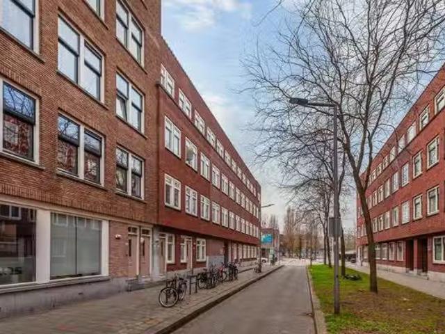 Woning te koop in Het Lage Land, Rotterdam