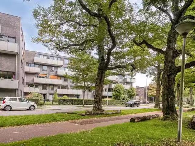 Appartement te koop in Strijp, Acht