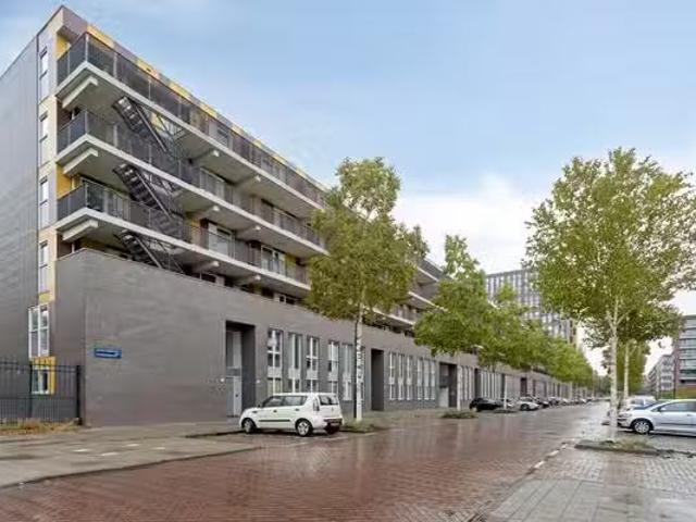 Appartement te koop in Sloten, Amsterdam