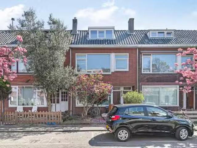 Appartement te koop in Charlois, Rotterdam