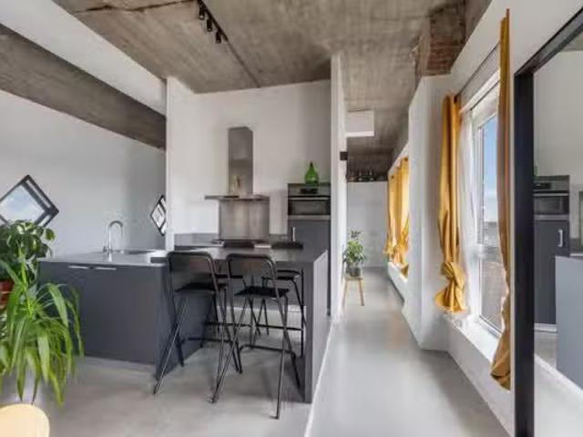 Appartement te koop in Charlois, Rotterdam