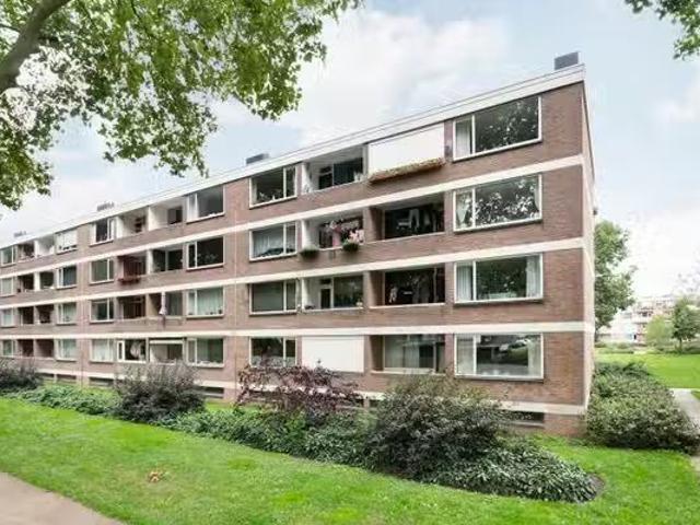 Appartement te koop in IJsselmonde, Rotterdam