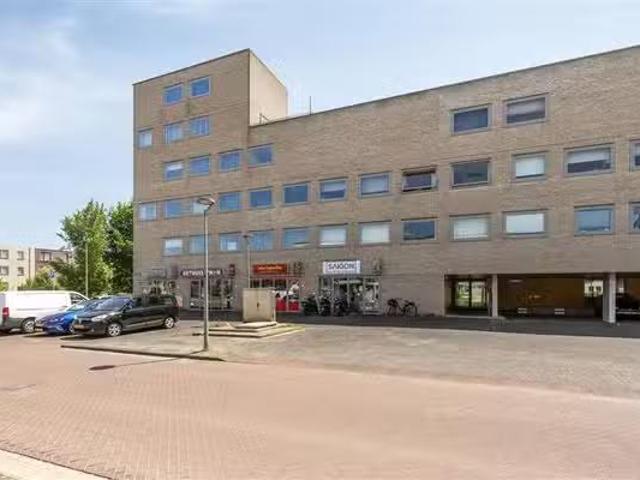 Appartement te koop in Europakwartier, Almere-haven