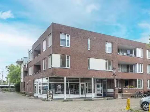 Woning te koop in Amsterdam, Noord