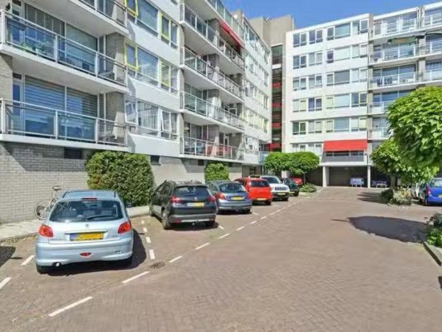 Appartement te koop in Haarlem, Noord Holland