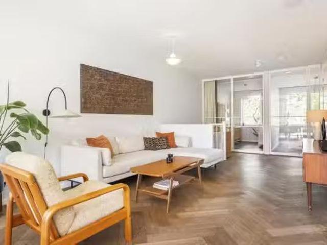 Appartement te koop in Oost, Amsterdam