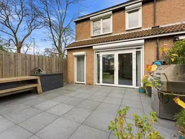 Appartement te koop in Hillegersberg-Schiebroek, Rotterdam