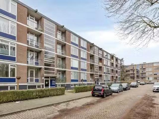 Appartement te koop in IJsselmonde, Rotterdam