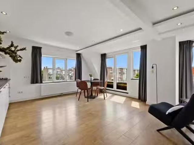 Appartement te koop in Moerwijk, Zuid Holland