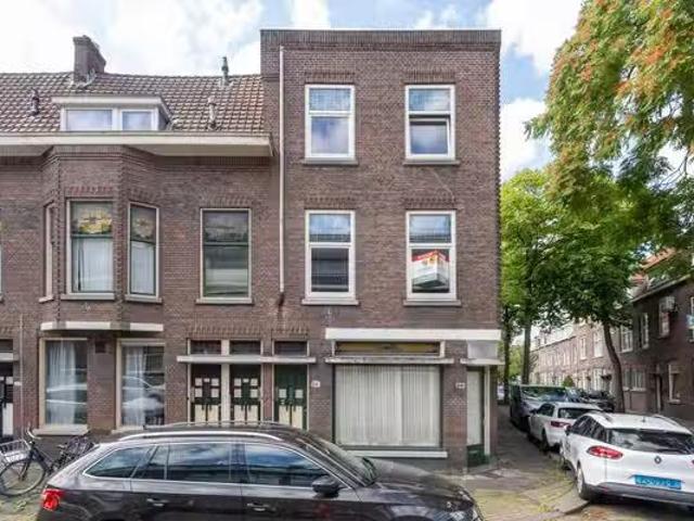 Appartement te koop in Charlois, Rotterdam