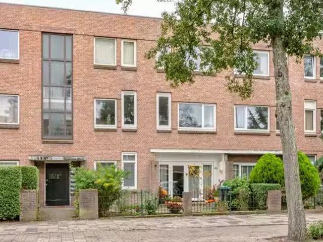 Appartement te koop in Molenwijk, Den Haag
