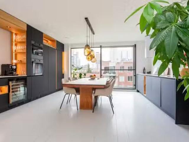 Appartement te koop in Centrum, Rotterdam