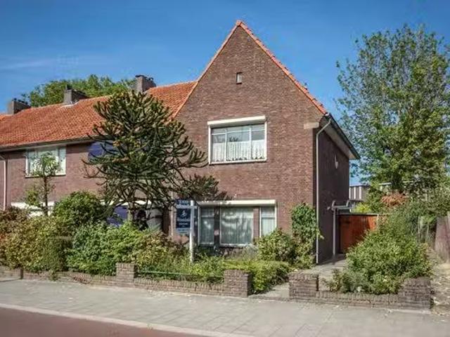 Appartement te koop in Stratum, Acht