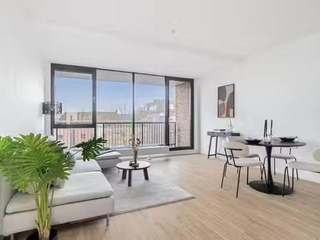 Appartement te koop in IJsselmonde, Rotterdam