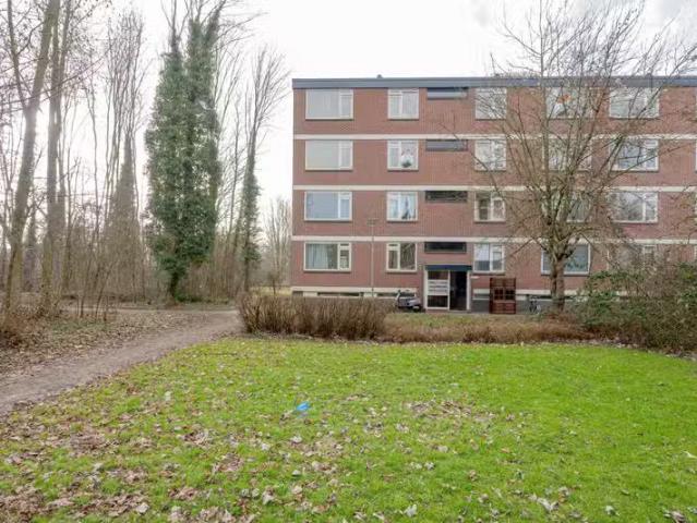 Appartement te koop in IJsselmonde, Rotterdam