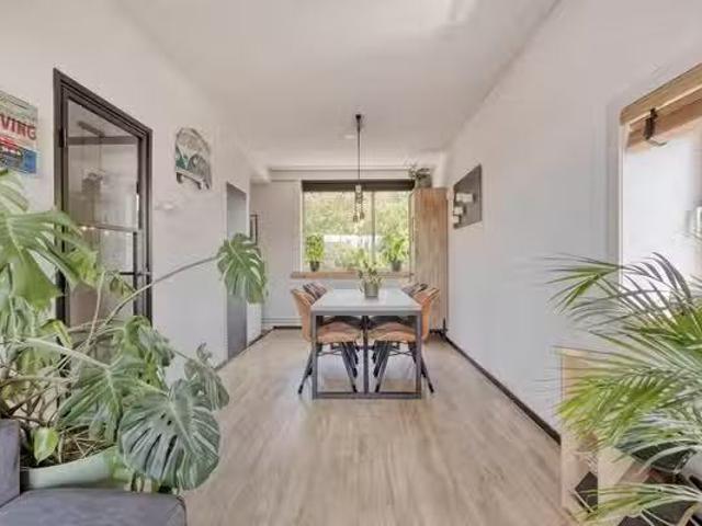 Appartement te koop in Nieuw-West, Amsterdam