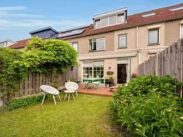 Woning te koop in Apeldoorn, Gelderland