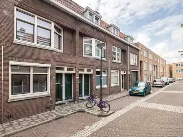 Appartement te koop in Oud-Mathenesse, Rotterdam