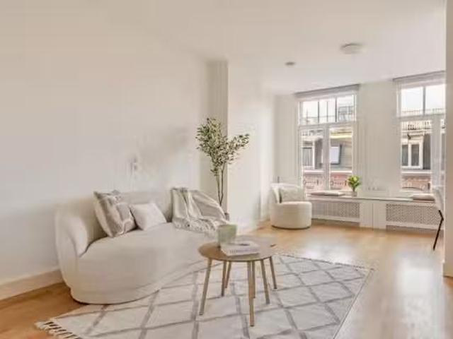 Appartement te koop in Zuid, Amsterdam