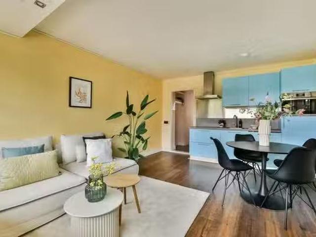Appartement te koop in Sloten, Amsterdam