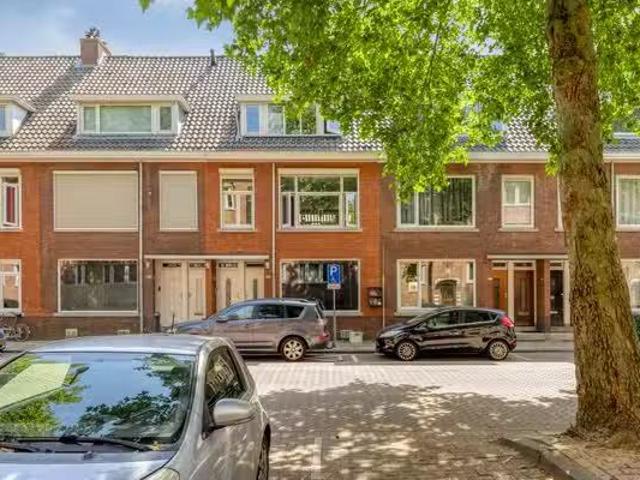 Appartement te koop in Charlois, Rotterdam