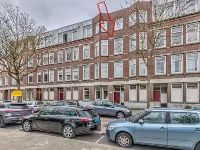 Appartement te koop in Charlois, Rotterdam