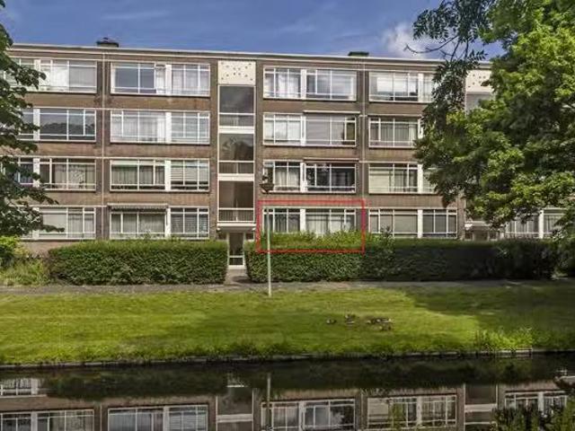 Appartement te koop in Vrederust, Zuid Holland