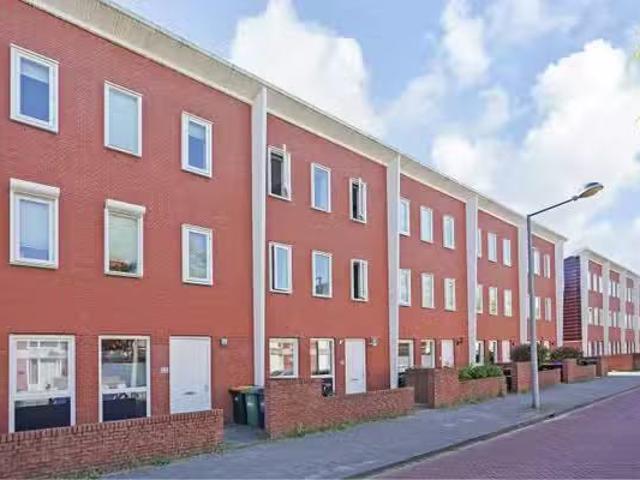 Appartement te koop in Leidschenveen, Zuid Holland