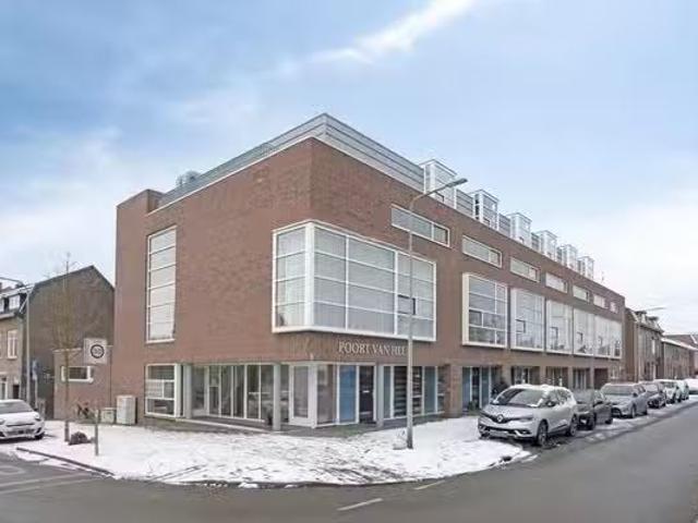 Appartement te koop in Kommelkwartier, Limburg