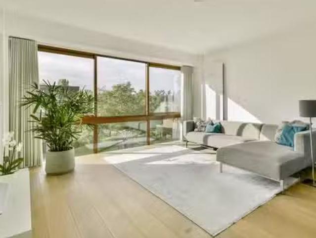 Appartement te koop in Zuid, Amsterdam