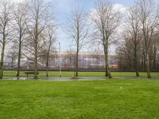 Appartement te koop in Charlois, Rotterdam