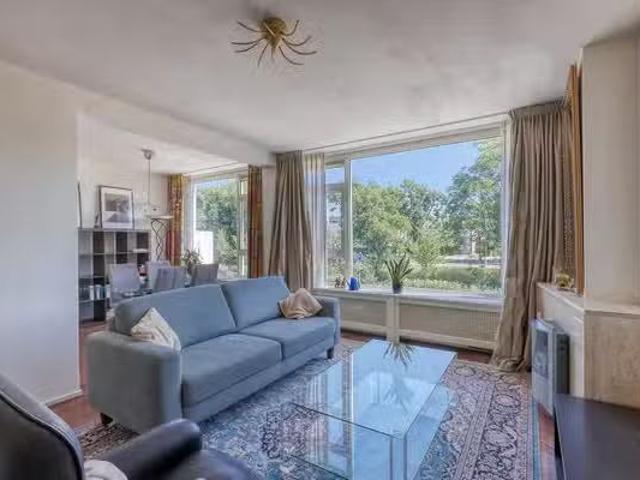 Appartement te koop in Mariahoeve, Zuid Holland